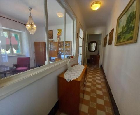 Romantický retro apartmán v udržovaném přímořském domě, centrum Volosko, pouze 100 metrů od moře - pic 2