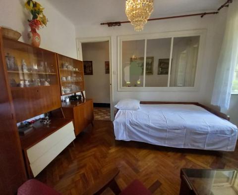 Romantický retro apartmán v udržovaném přímořském domě, centrum Volosko, pouze 100 metrů od moře - pic 3