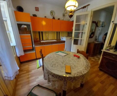 Romantický retro apartmán v udržovaném přímořském domě, centrum Volosko, pouze 100 metrů od moře - pic 5