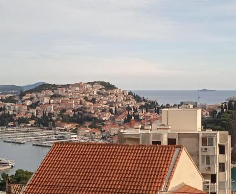Anlageobjekt in Dubrovnik mit Meerblick, nur 100 Meter vom Meer entfernt - foto 4