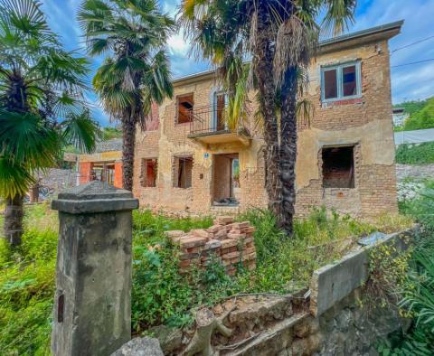 Инвестиционная недвижимость в Опатии- каменный дом с садом над центром под полную реконструкцию - фото 2