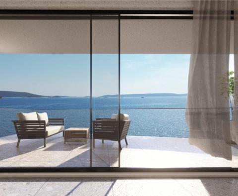 Luxury new apartment on the 1st line to the sea in Trogir area - pic 12
