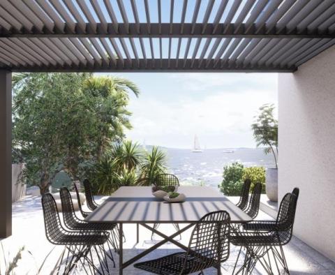 Luxuriöse neue Wohnung in der 1. Reihe zum Meer in der Gegend von Trogir - foto 15