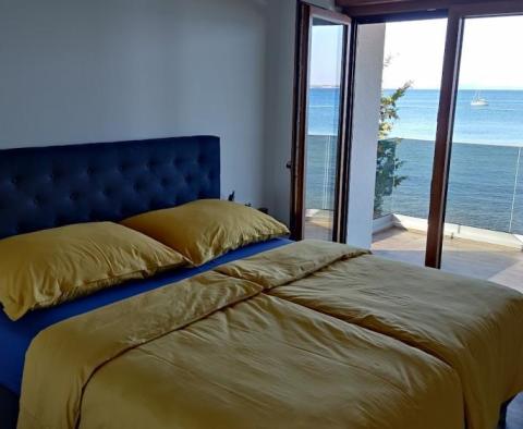 Moderní vila v první řadě k moři nedaleko Zadaru - nová současná krása! - pic 44