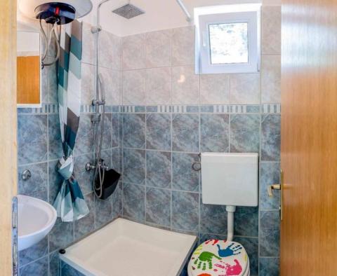 Dům 8 apartmánů ve Starigradu s výhledem na moře - pic 58