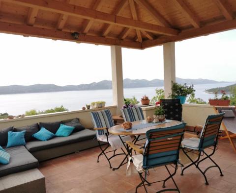 Wunderschönes Steinhaus mit offenem Meerblick auf der Insel Iz in der Gegend von Zadar - foto 4