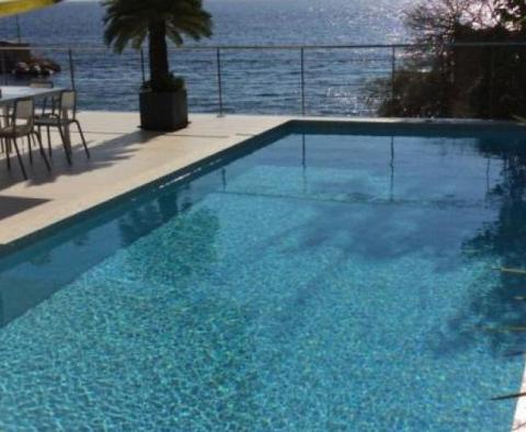 Superbe villa en bord de mer à Rijeka avec vitrage panoramique - pic 4