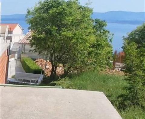 Nedokončený dům na pozemku 477 m2 s výhledem na moře v Bolu na ostrově Brač - pic 2