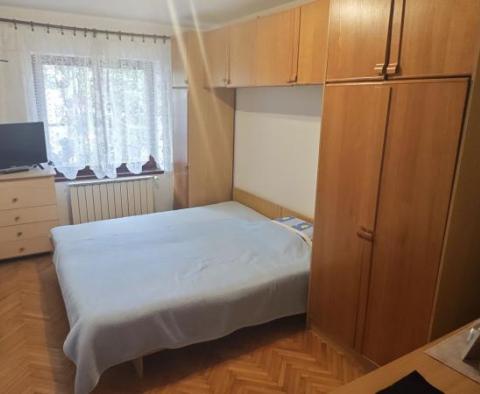 Apartment mit drei Schlafzimmern in toller Lage, 250 Meter vom Meer entfernt in Crikvenica! - foto 6