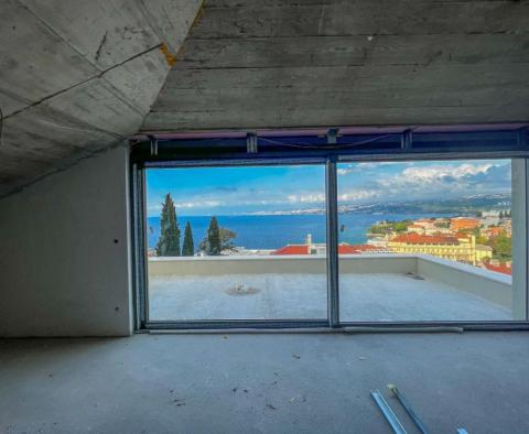 Luxurious apartment in an exclusive location in the centre of Opatija - pic 8