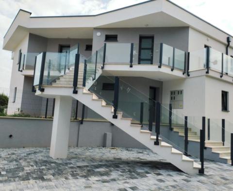 Новая квартира в Савудрии, Умаг, в 400 метрах от моря - фото 4