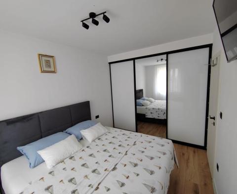 Nemovitost 3 apartmánů na prodej v Kaštel Štafilić jen 400 metrů od moře - pic 33