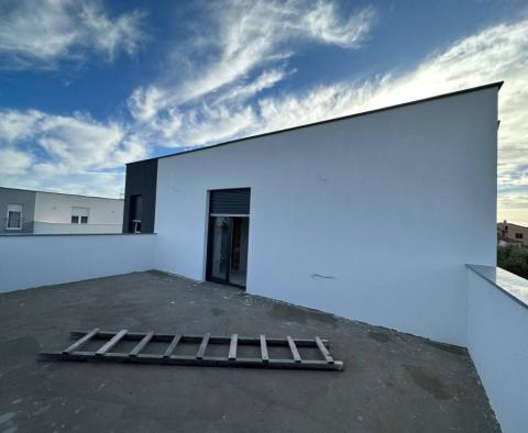 Modernes Haus mit Meerblick in Galizana! - foto 3
