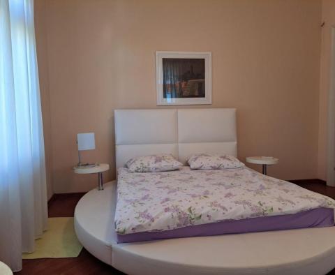 Apartment in the very centre of Opatija, 200 meters from the sea - pic 11
