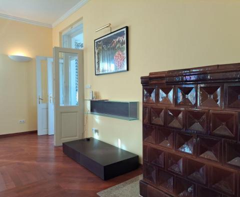 Apartment in the very centre of Opatija, 200 meters from the sea - pic 13