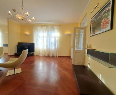 Apartment in the very centre of Opatija, 200 meters from the sea - pic 14