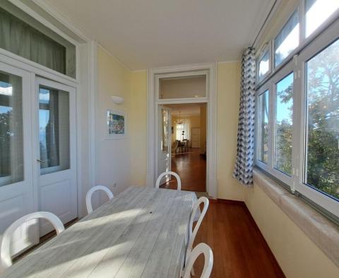 Apartment in the very centre of Opatija, 200 meters from the sea - pic 22