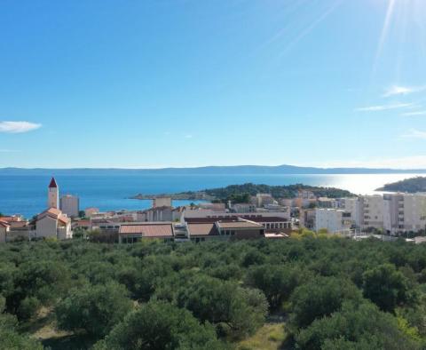 Reasonably priced apartment of 2 bedrooms in a new residence in Makarska 