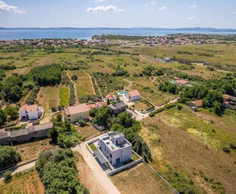 New modern villa for sale in Privlaka - Miss Dalmatia 2023! - pic 9