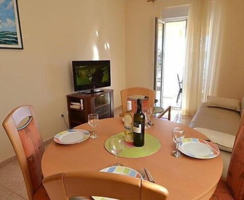Apart-house of 4 apartments on the 1st line to the sea in Zadar area, right by the sandy beach - pic 10