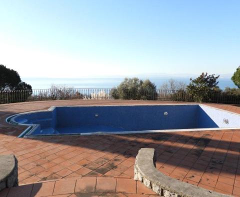 Magnificent villa in Opatija is for sale again - pic 16