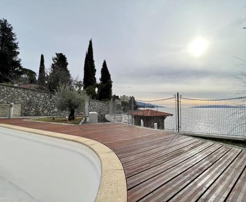 Perfect luxury apartment in a 4**** residence on the 1st line to the sea in Opatija - pic 25