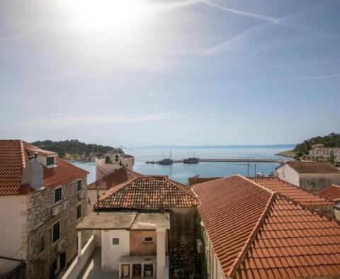 Neue stilvolle Apartments in Makarska, nur 80 Meter vom Meer entfernt - foto 2