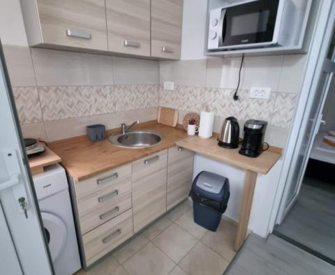 Super-apartmán v Kaštel Stari 100 metrů od moře - pic 7