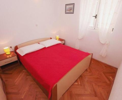 Appart-maison de 4 appartements à Igrane sur la riviera de Makarska à 40 mètres de la mer - pic 13