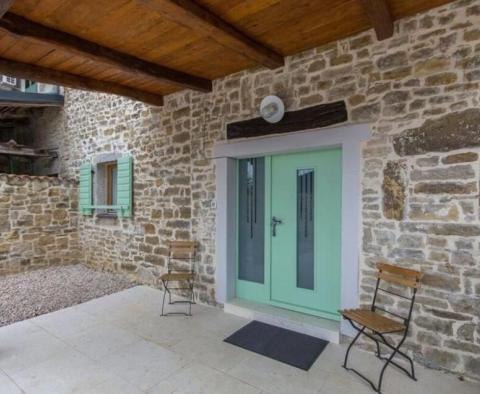 Einheimische Doppelhaushälfte aus Stein mit Swimmingpool in Motovun - foto 5