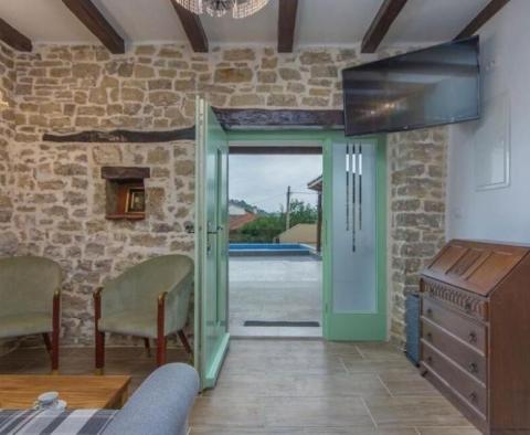 Indigenous semi-detached stone villa with swimming pool in Motovun - pic 12