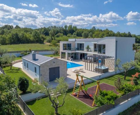 Magnificent luxury villa in Motovun area 