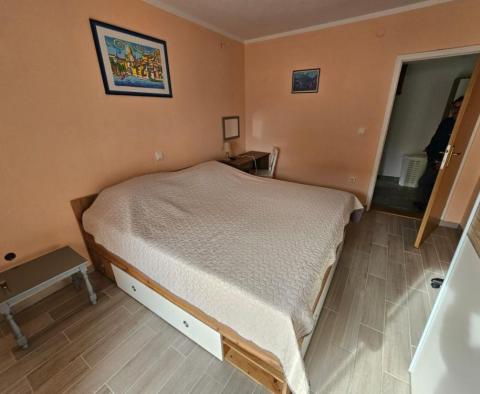 Apartment on the ground floor 3 bedrooms + bathroom with swimming pool on Rab island! - pic 11