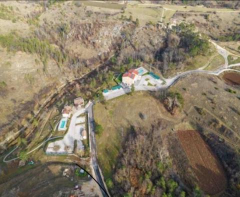 Resort, hotel, restaurant, apartments, camp, land complex of T1, T2, T3 in Motovun area - on 32.227 m2 of land - pic 3