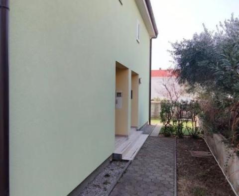 Eladó ház Baškában, Krk szigetén, 500 méterre a tengertől - pic 7