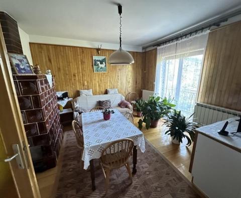 Maison avec un grand potentiel dans la région de Novi Vinodolski - pic 15
