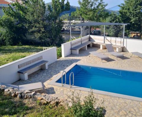Apartment with shared pool and sea view in Bribir, Novi Vinodolski area - pic 4