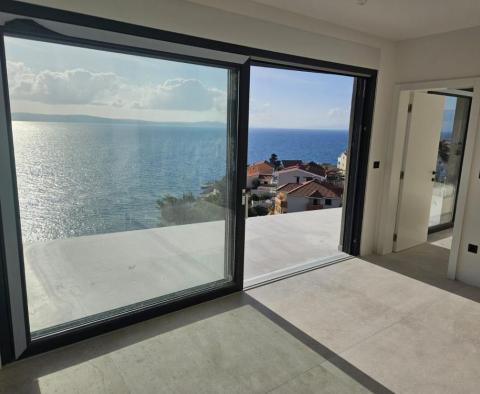 New modern apartment with stunning sea views on Ciovo peninsula - pic 9