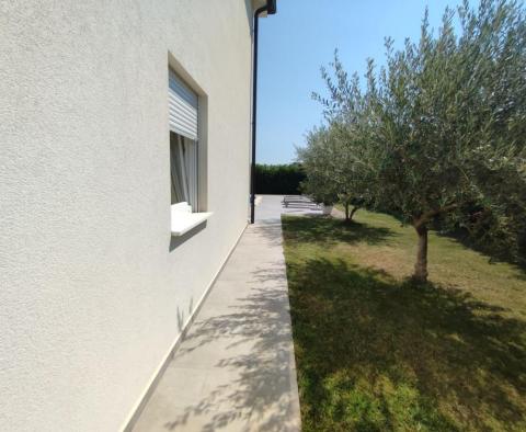 Nice villa in an attractive location in Porec area, 5 km from the sea - pic 66