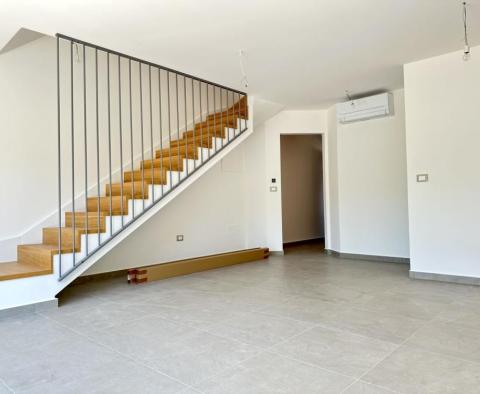 New terraced house near the sea and the center of Porec, 2 km from the sea - pic 2