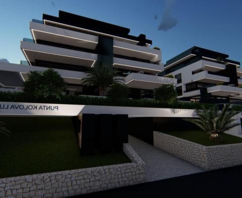 Exkluzív apartman egy új épületben, saját medencével, panorámás kilátással a tengerre Abbáziában - pic 18
