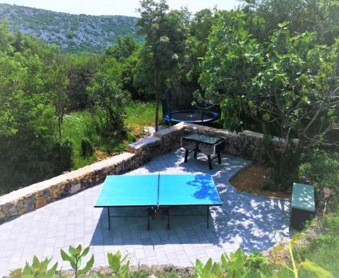 Фантастическое поместье в Брибире, Винодолска Опчина, площадью 4646 кв.м. земли, с теннисным кортом и бассейном - фото 5
