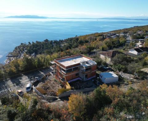 Magnificent villa in Pavlovac, Matulji, over Opatija, only 220 meters from the sea - pic 4