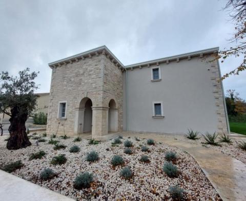 New Istrian style villa in Barban for sale - pic 25
