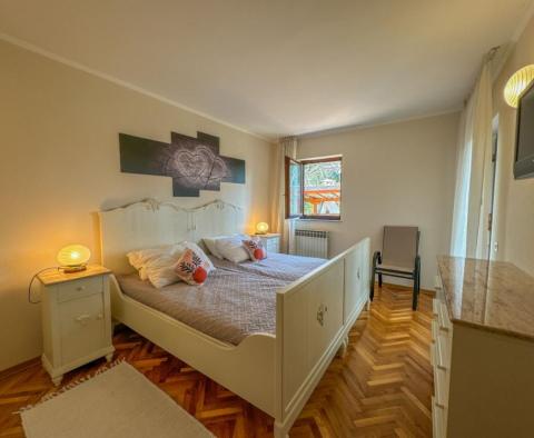 Vynikající apartmánový dům se 4 apartmány, zahradou, v blízkosti moře a Opatije - pic 11