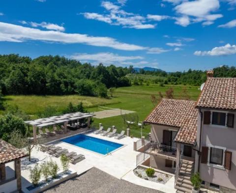 Trois villas romantiques d'Istrie à Pićan, vente forfaitaire - pic 8