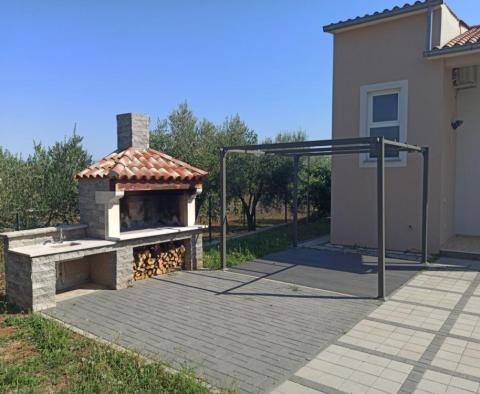 Furnished family house with a garage in a quiet location, Busoler, Pula - pic 41