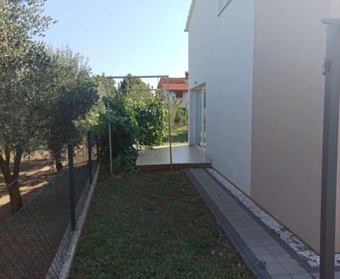Furnished family house with a garage in a quiet location, Busoler, Pula - pic 45