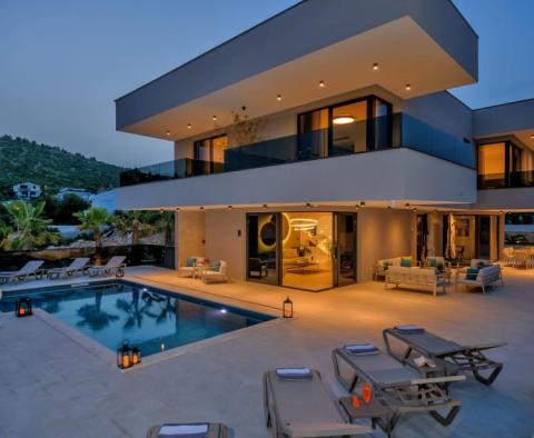 Three luxury villas for sale in Trogir area - package sale - pic 4