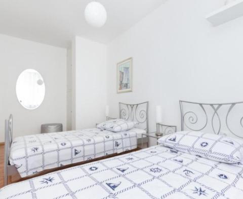 Bright apartment for sale in Split 300 meters from the sea - pic 5